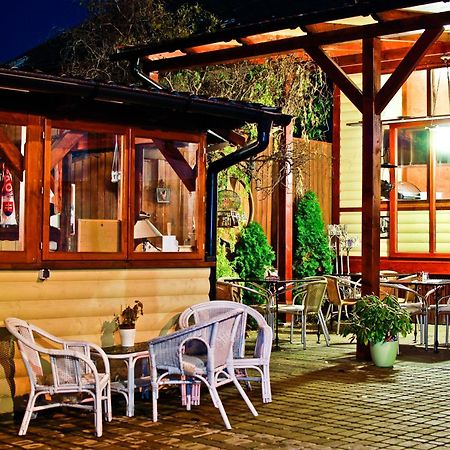 Penzion Restaurant Jakub Poprad Ngoại thất bức ảnh
